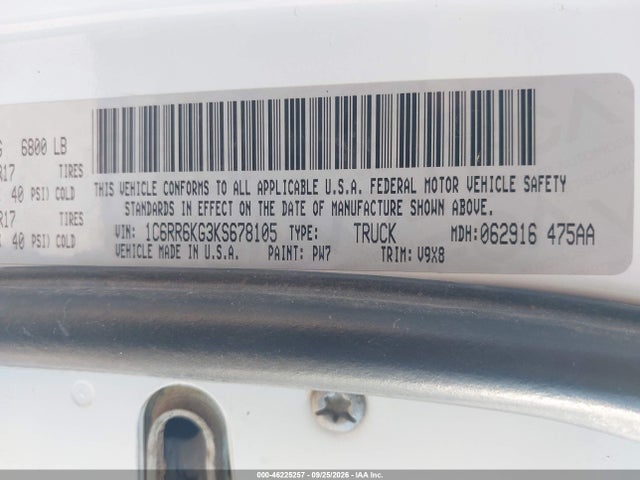 1C6RR6KG3KS678105 RAM 1500 Classic Tradesman 4x2 5&#039;7 Box
