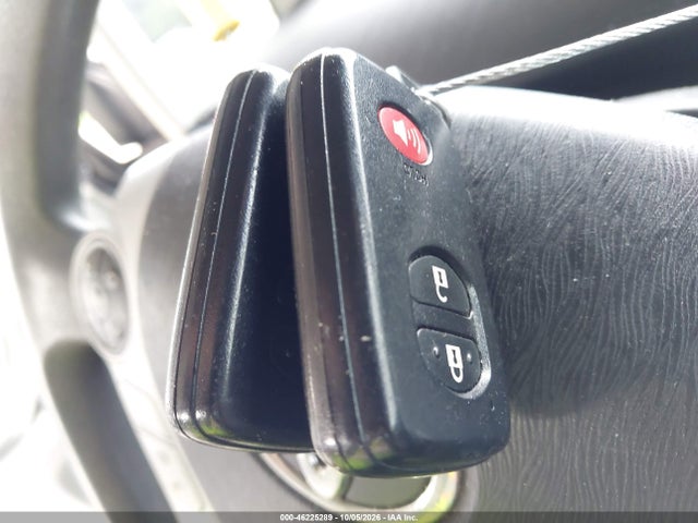46225289 :رقم المزاد ، JTDKN3DU9D5556826 vin ، 2013 Toyota Prius Three مزاد بيع