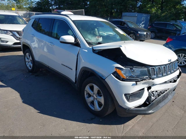 Продаж на аукціоні авто 2019 Jeep Compass Latitude 4x4, vin: 3C4NJDBB2KT813788, номер лоту: 46225296