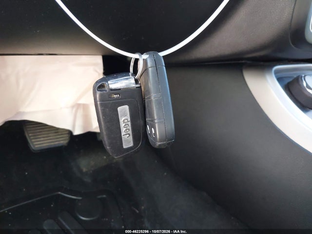 Продаж на аукціоні авто 2019 Jeep Compass Latitude 4x4, vin: 3C4NJDBB2KT813788, номер лоту: 46225296