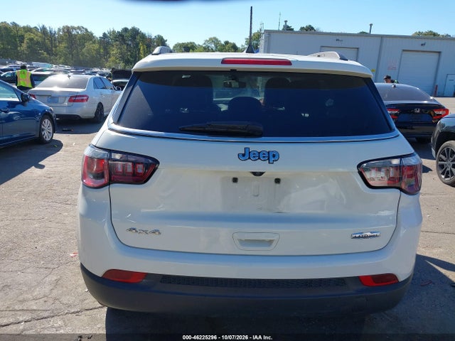 Продаж на аукціоні авто 2019 Jeep Compass Latitude 4x4, vin: 3C4NJDBB2KT813788, номер лоту: 46225296