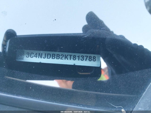 Продаж на аукціоні авто 2019 Jeep Compass Latitude 4x4, vin: 3C4NJDBB2KT813788, номер лоту: 46225296