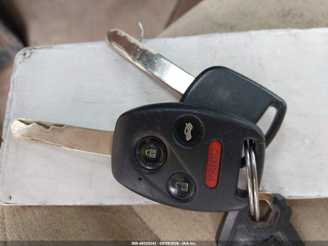 Aukcja sprzedaży 2007 Honda Civic Lx, vin: 1HGFA16527L105214, numer aukcji: 46225342