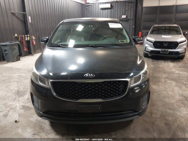 2018 Kia Sedona L მანქანა იყიდება აუქციონზე, vin: KNDMA5C14J6398652, აუქციონის ნომერი: 46225347