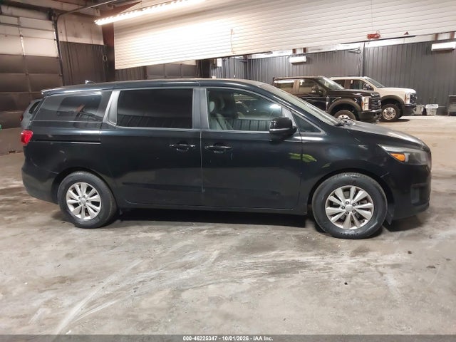2018 Kia Sedona L მანქანა იყიდება აუქციონზე, vin: KNDMA5C14J6398652, აუქციონის ნომერი: 46225347