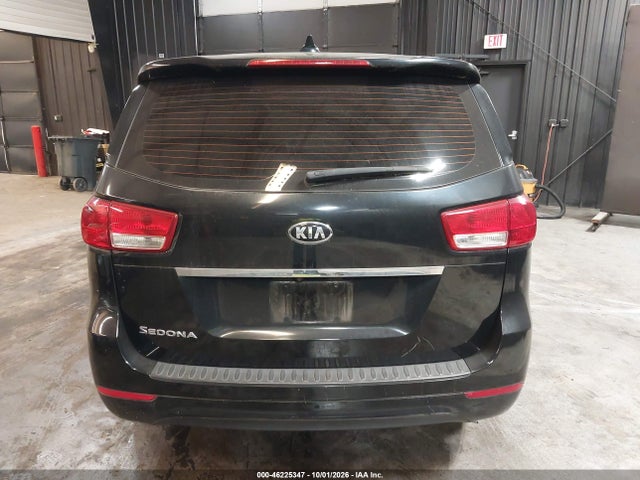 2018 Kia Sedona L მანქანა იყიდება აუქციონზე, vin: KNDMA5C14J6398652, აუქციონის ნომერი: 46225347