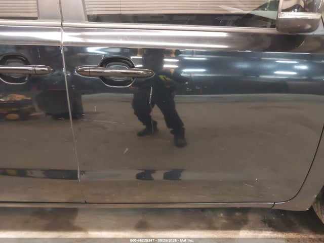 2018 Kia Sedona L მანქანა იყიდება აუქციონზე, vin: KNDMA5C14J6398652, აუქციონის ნომერი: 46225347