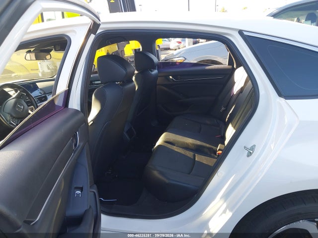 Продаж на аукціоні авто 2018 Honda Accord Sport, vin: 1HGCV1F30JA251037, номер лоту: 46225391