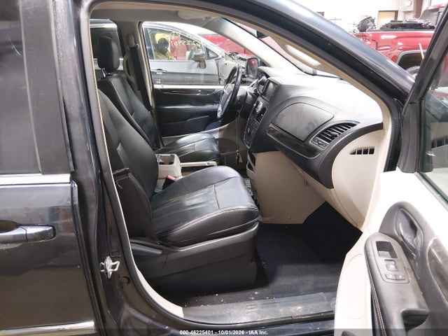 2C4RC1BG5ER398401 Chrysler Town &amp; Country Touring