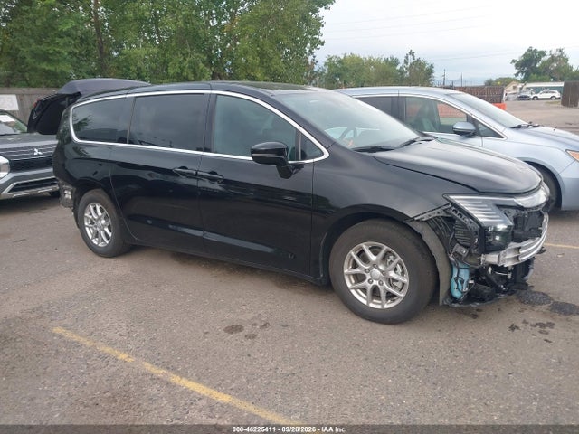 Aukcja sprzedaży 2027 Chrysler Pacifica, vin: 2C4RC1BG3VR552166, numer aukcji: 46225411