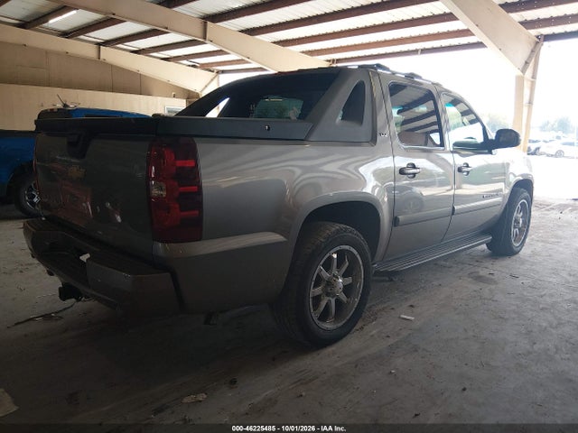 46225485 :رقم المزاد ، 3GNFK12327G115052 vin ، 2007 Chevrolet Avalanche 1500 Ls/lt/ltz مزاد بيع