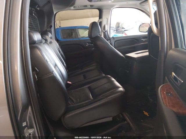 46225485 :رقم المزاد ، 3GNFK12327G115052 vin ، 2007 Chevrolet Avalanche 1500 Ls/lt/ltz مزاد بيع