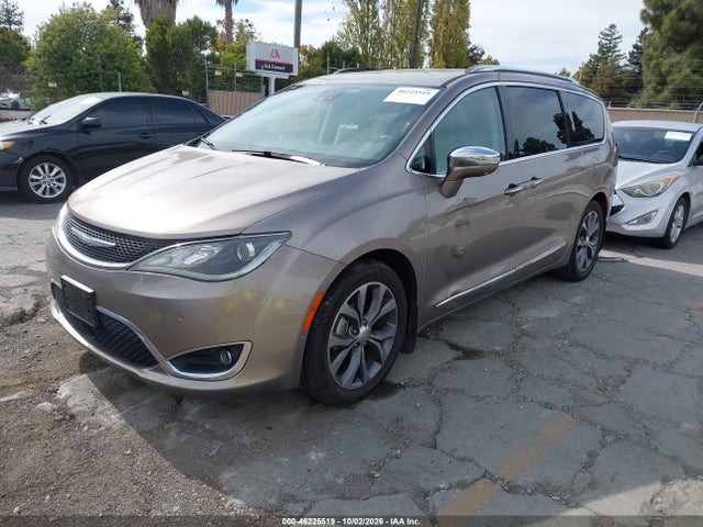 Продажа на аукционе авто 2017 Chrysler Pacifica Limited, vin: 2C4RC1GG9HR591356, номер лота: 46225519