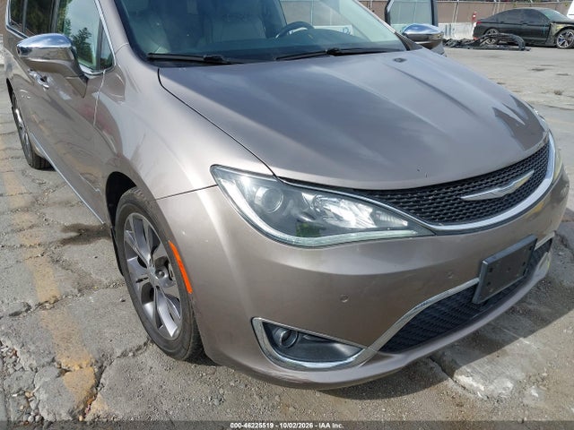 Продажа на аукционе авто 2017 Chrysler Pacifica Limited, vin: 2C4RC1GG9HR591356, номер лота: 46225519
