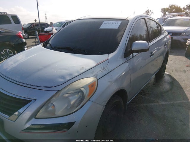2014 Nissan Versa 1.6 S/1.6 S+/1.6 Sl/1.6 Sv მანქანა იყიდება აუქციონზე, vin: 3N1CN7AP0EL873201, აუქციონის ნომერი: 46225527