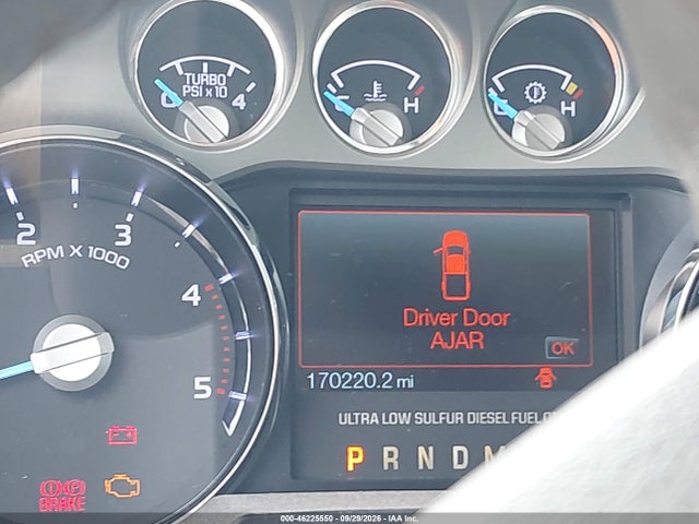 46225550 :رقم المزاد ، 1FT7W2BT6BEC60215 vin ، 2011 Ford F-250 Lariat مزاد بيع