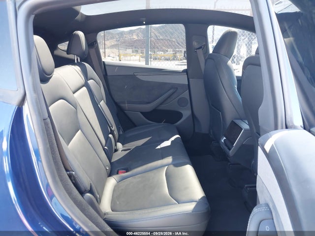 7SAYGDEE5TF604856 Tesla Model Y All-wheel Drive/long Range Launch Series/premium All-wheel Drive