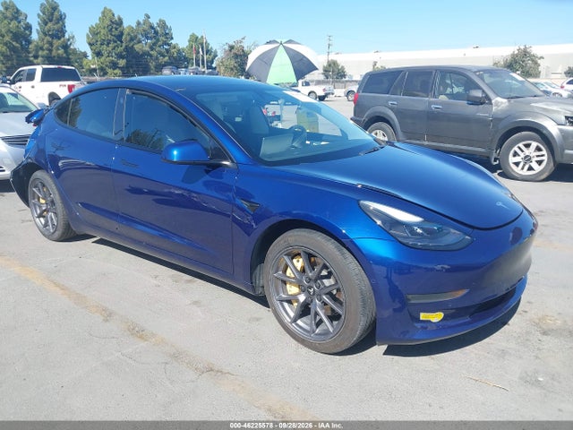 46225578 :رقم المزاد ، 5YJ3E1EA4NF164611 vin ، 2022 Tesla Model 3 Rear-wheel Drive مزاد بيع
