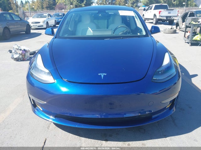 46225578 :رقم المزاد ، 5YJ3E1EA4NF164611 vin ، 2022 Tesla Model 3 Rear-wheel Drive مزاد بيع