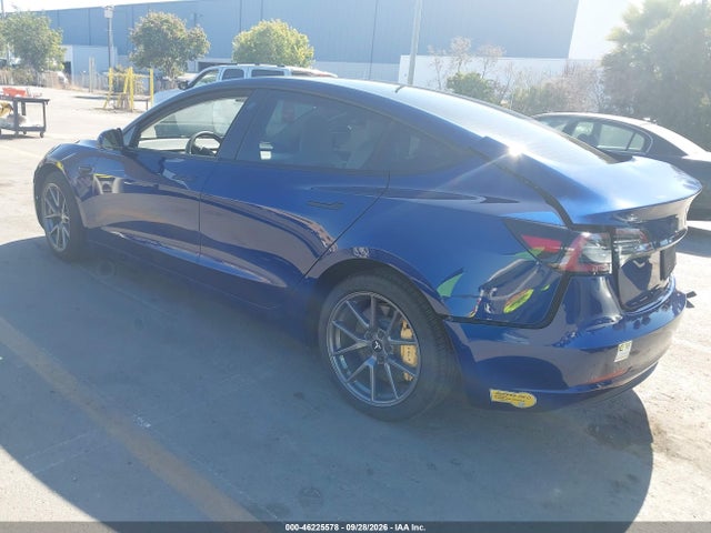 46225578 :رقم المزاد ، 5YJ3E1EA4NF164611 vin ، 2022 Tesla Model 3 Rear-wheel Drive مزاد بيع