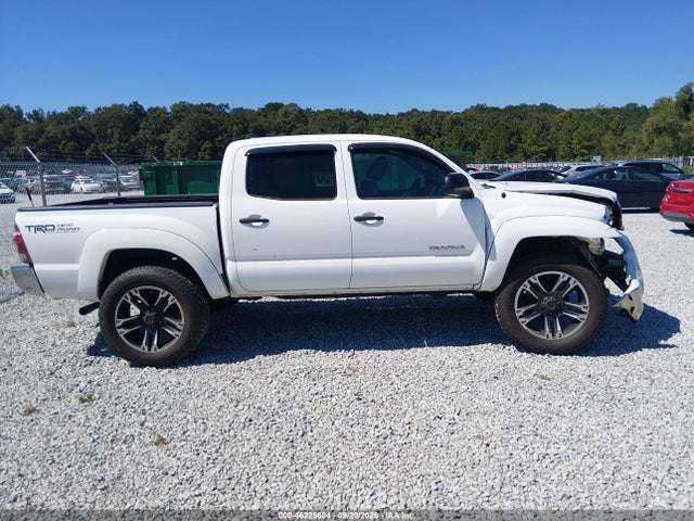 5TFLU4EN5EX090399 Toyota Tacoma Base V6