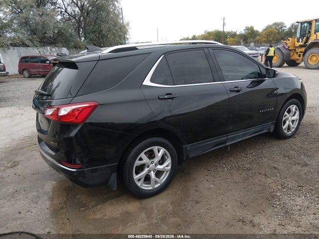 Chevrolet EQUINOX LT 2018 2GNAXTEX1J6146253 Image 4