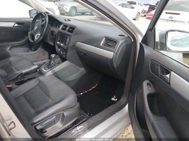 Продаж на аукціоні авто 2012 Volkswagen Jetta 2.5l Sel, vin: 3VWLP7AJXCM008467, номер лоту: 46225647