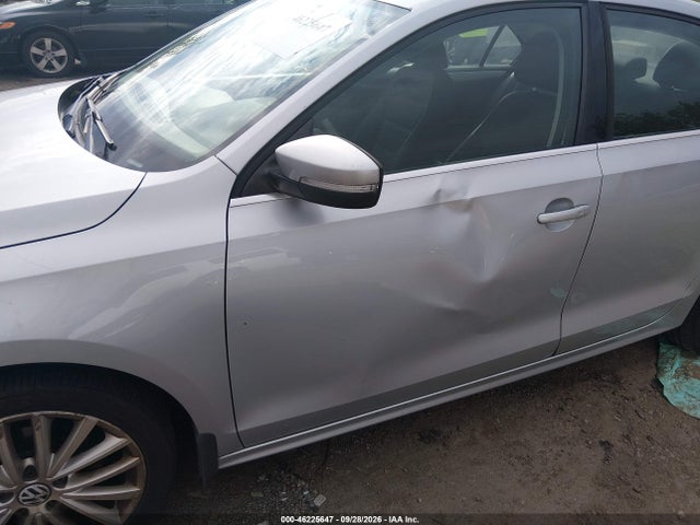 Продаж на аукціоні авто 2012 Volkswagen Jetta 2.5l Sel, vin: 3VWLP7AJXCM008467, номер лоту: 46225647