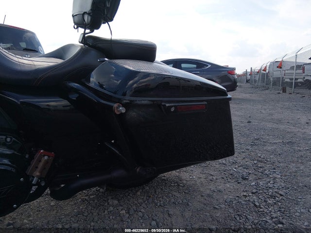 Harley-Davidson Flhxst 2022 1HD1ABL10NB662849 Image 16