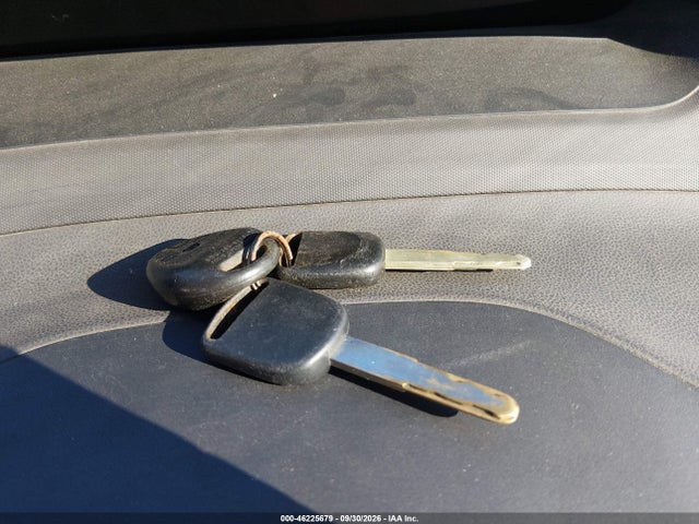 2010 Honda Civic Vp მანქანა იყიდება აუქციონზე, vin: 19XFA1E3XAE028672, აუქციონის ნომერი: 46225679