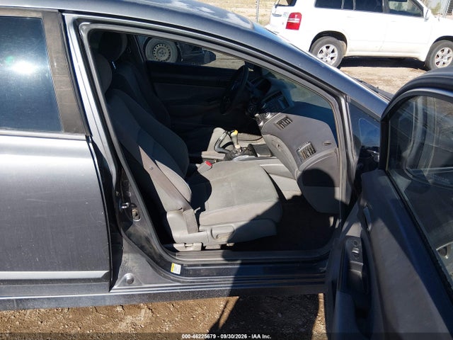 2010 Honda Civic Vp მანქანა იყიდება აუქციონზე, vin: 19XFA1E3XAE028672, აუქციონის ნომერი: 46225679