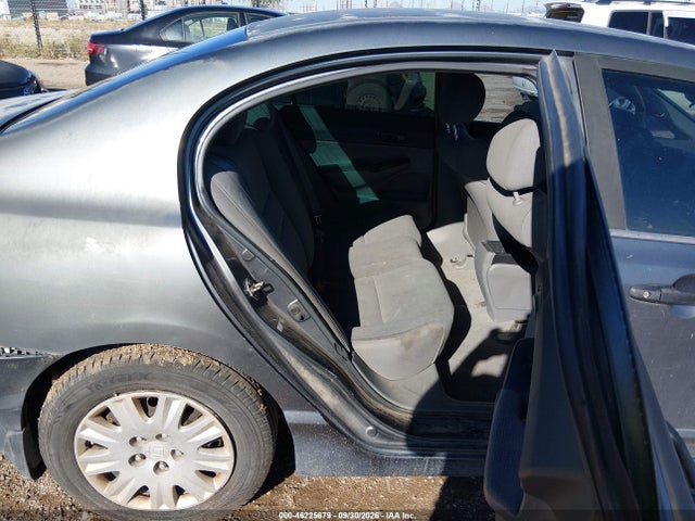 2010 Honda Civic Vp მანქანა იყიდება აუქციონზე, vin: 19XFA1E3XAE028672, აუქციონის ნომერი: 46225679