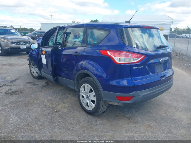 Ford ESCAPE S 2015 1FMCU0F78FUB11141 Image 3