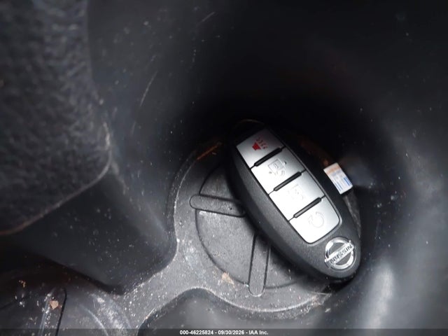 46225824 :رقم المزاد ، 5N1AT2MV8HC745601 vin ، 2017 Nissan Rogue Sv مزاد بيع