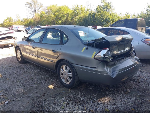 46225831 :رقم المزاد ، 1FAHP56S44G133979 vin ، 2004 Ford Taurus Sel مزاد بيع