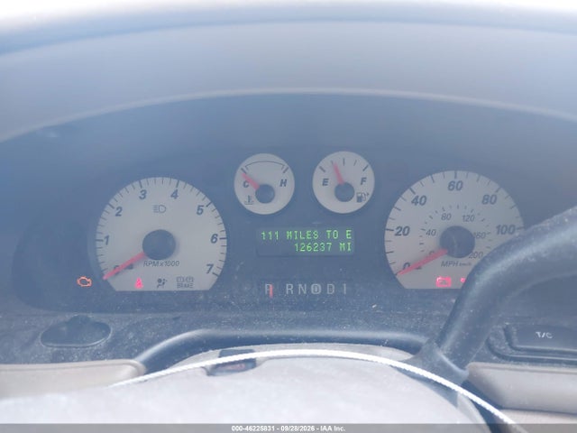 46225831 :رقم المزاد ، 1FAHP56S44G133979 vin ، 2004 Ford Taurus Sel مزاد بيع