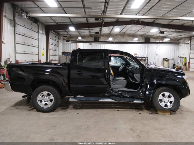 46225832 :رقم المزاد ، 3TMLU4EN3EM142991 vin ، 2014 Toyota Tacoma Base V6 مزاد بيع