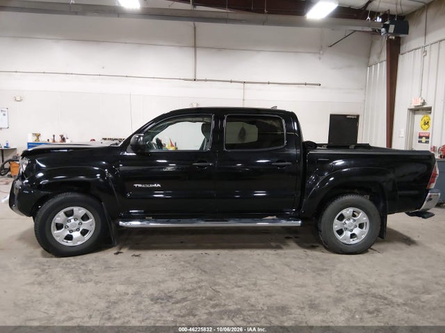 46225832 :رقم المزاد ، 3TMLU4EN3EM142991 vin ، 2014 Toyota Tacoma Base V6 مزاد بيع