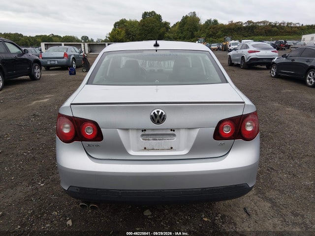 2010 Volkswagen Jetta Wolfsburg Edition მანქანა იყიდება აუქციონზე, vin: 3VWRA7AJ5AM074238, აუქციონის ნომერი: 46225841