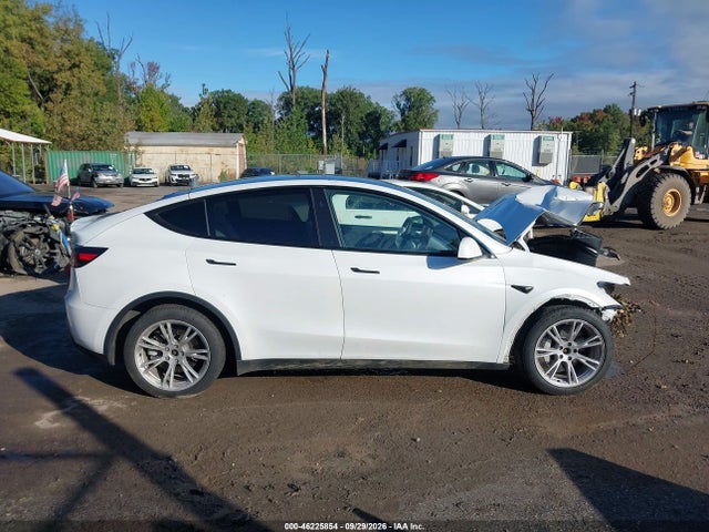 46225854 :رقم المزاد ، 7SAYGDEE6PA207143 vin ، 2023 Tesla Model Y مزاد بيع