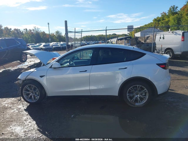 46225854 :رقم المزاد ، 7SAYGDEE6PA207143 vin ، 2023 Tesla Model Y مزاد بيع