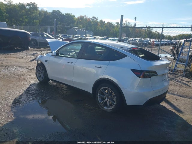 46225854 :رقم المزاد ، 7SAYGDEE6PA207143 vin ، 2023 Tesla Model Y مزاد بيع