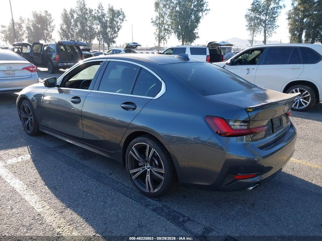 BMW 330I 2022 3MW5R1J00N8C46122 Image 3