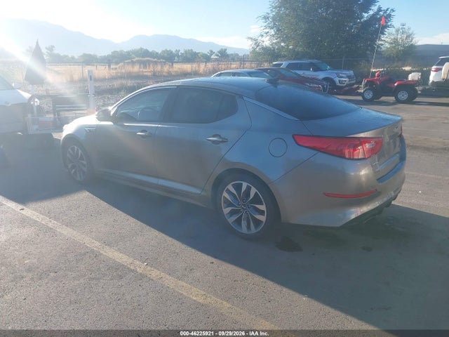 2015 Kia Optima Sx Turbo მანქანა იყიდება აუქციონზე, vin: 5XXGR4A68FG424564, აუქციონის ნომერი: 46225921