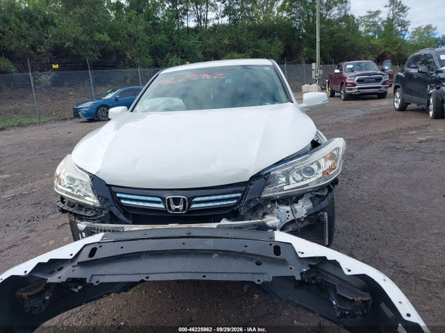 Продаж на аукціоні авто 2015 Honda Accord Hybrid, vin: 1HGCR6F39FA001756, номер лоту: 46225962
