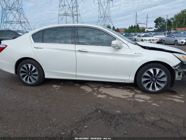 Продаж на аукціоні авто 2015 Honda Accord Hybrid, vin: 1HGCR6F39FA001756, номер лоту: 46225962