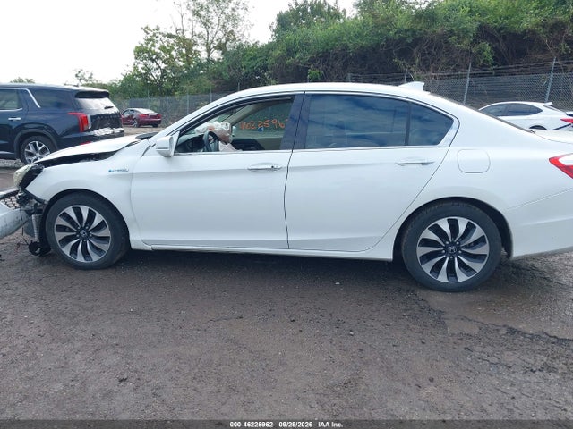 Продаж на аукціоні авто 2015 Honda Accord Hybrid, vin: 1HGCR6F39FA001756, номер лоту: 46225962