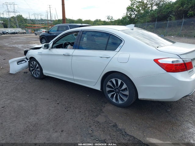 Продаж на аукціоні авто 2015 Honda Accord Hybrid, vin: 1HGCR6F39FA001756, номер лоту: 46225962
