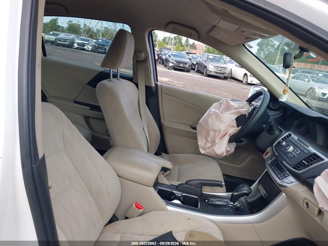 Продаж на аукціоні авто 2015 Honda Accord Hybrid, vin: 1HGCR6F39FA001756, номер лоту: 46225962
