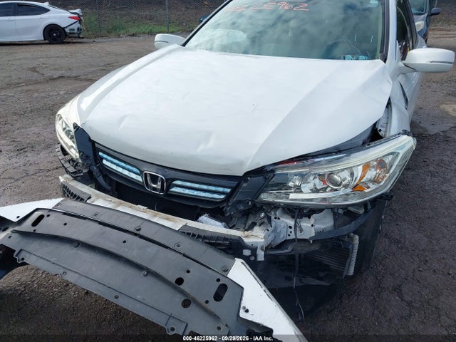 Продаж на аукціоні авто 2015 Honda Accord Hybrid, vin: 1HGCR6F39FA001756, номер лоту: 46225962